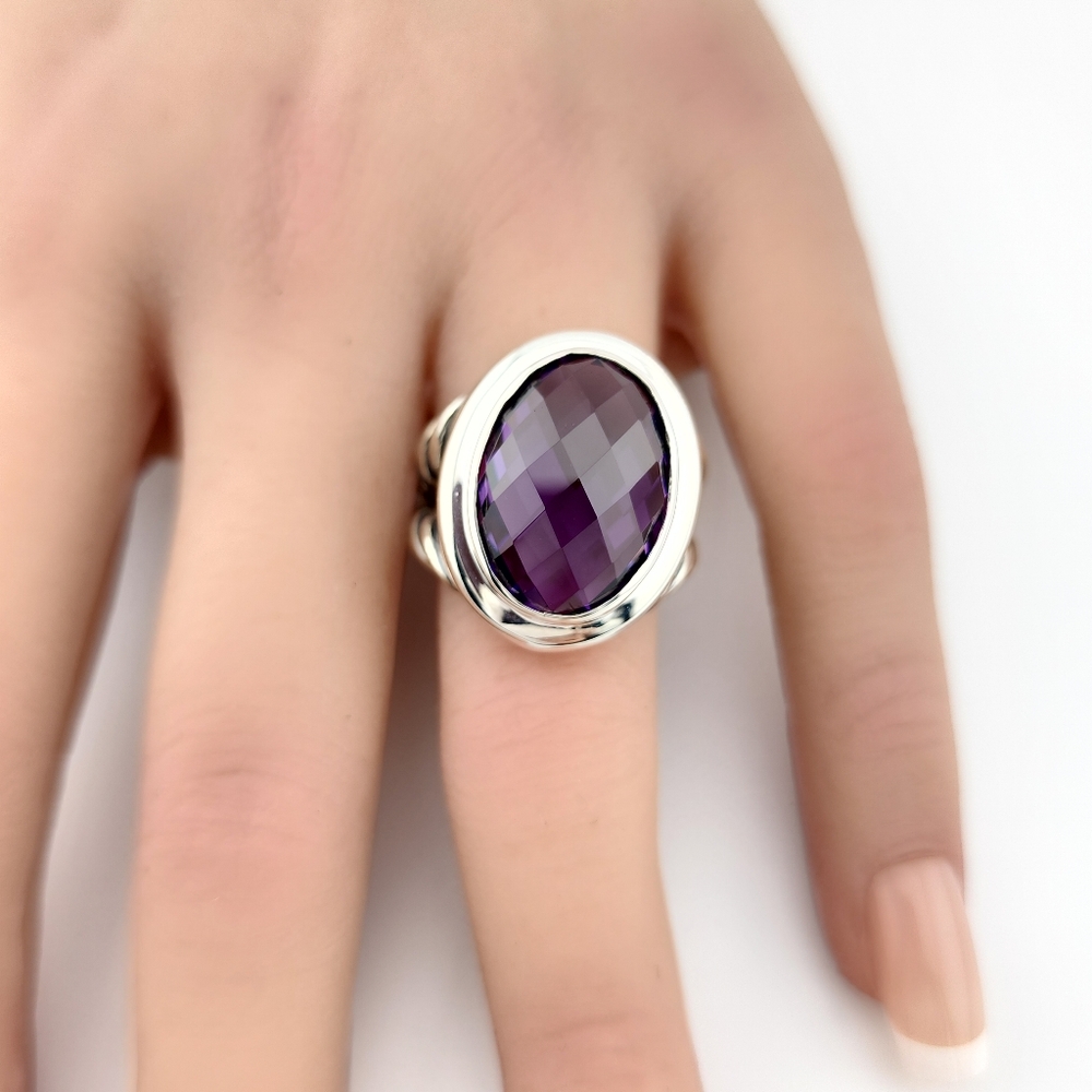 David Yurman Oval Ring with Amethyst